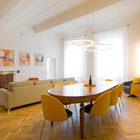 Casa San Martino, Stylish Flat With Stunning Views Of S Cathedral Apartment