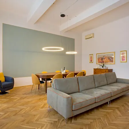 Casa San Martino, Stylish Flat With Stunning Views Of S Cathedral Apartment
