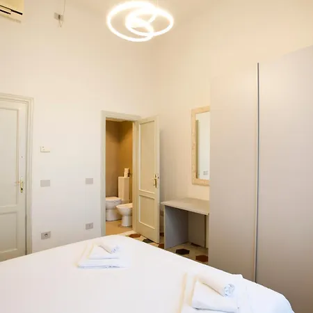 Casa San Martino, Stylish Flat With Stunning Views Of S Cathedral Apartment *
